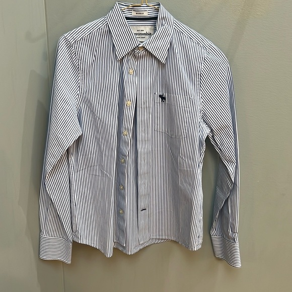 Kids Button Down - Picture 1 of 4